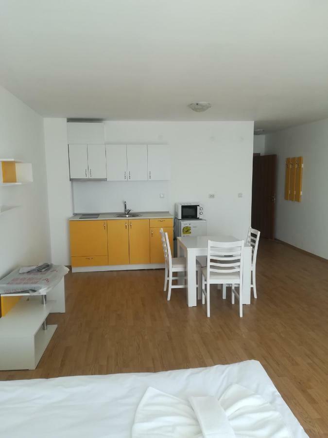 Apartment Rutland Ravda Exteriör bild