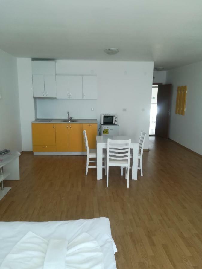 Apartment Rutland Ravda Exteriör bild